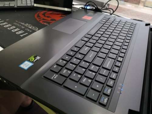 REAL MONSTROUS GAMING!!!*6TH GEN i7*GIGABYTE P17*NVIDIA GTX*QUAD CORE i7-6700HQ*FHD**8GB*1000GB HDD